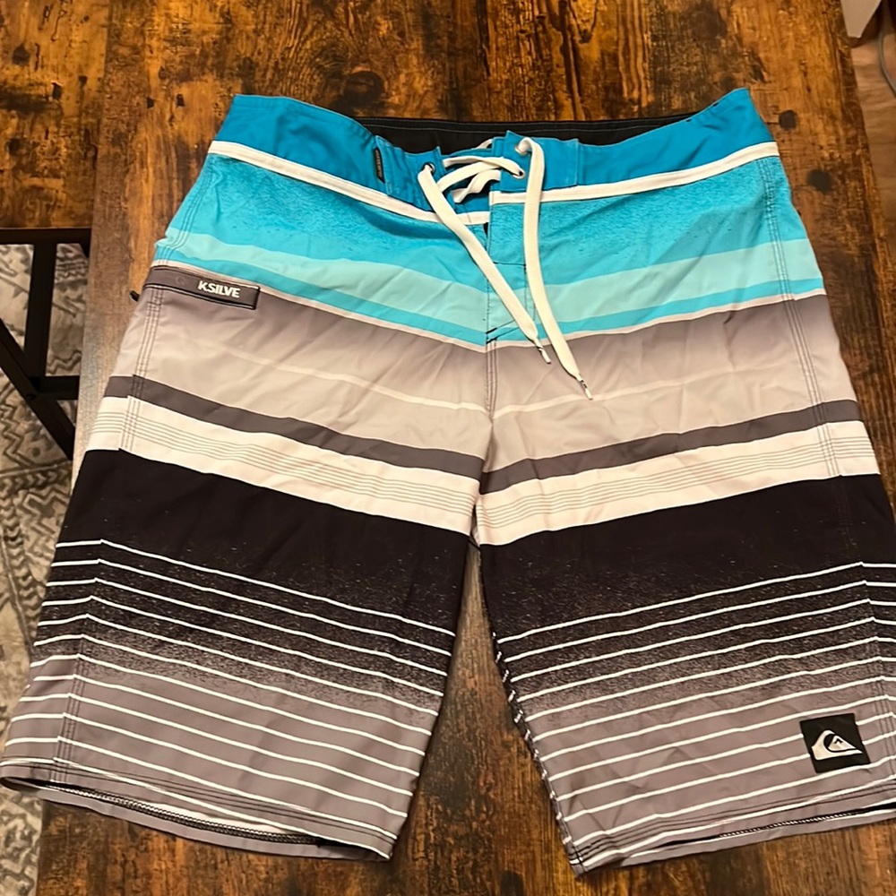 Mens Large swim trunks